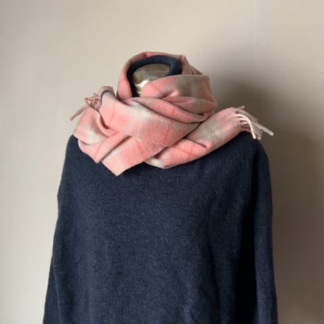 BURBERRY LONDON  バーバリーロンドン LAMBSWOOL 100% ラムウール マフラー ピンクノバチェック イギリス製  made in england 中古品