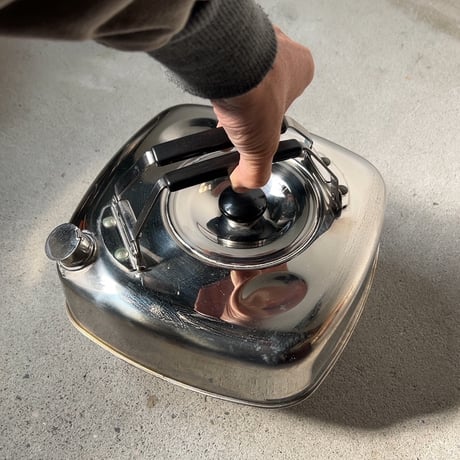 杉山金属 薄型キューブケトル1.6L  ステンレス製 スクエアケトル スタッキング可能 キャンプ アウトドア ユーズドキッチンツール 良品
