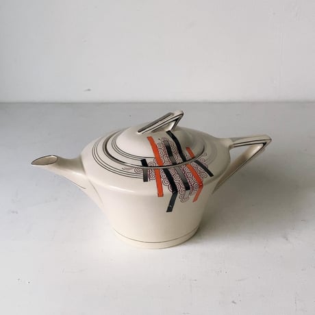 Soho Pottery Ltd  ソーホーポタリー社製 Solian Ware シリーズ イギリスヴィンテージ ティーポット   1930年頃  アンティーク テーブルウェア 茶器 完品範疇