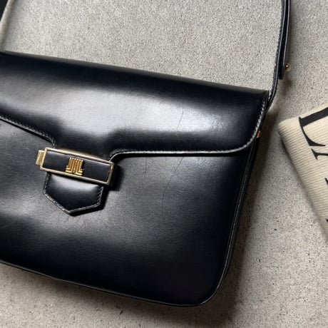 80s VINTAGE LANVIN レザー 2wayショルダーバッグ/ハンドバッグ  フランス製 総革 黒/ゴールド金具 金ロゴ ブラック ヴィンテージバッグ オールドランバン 保存袋付 中古良品
