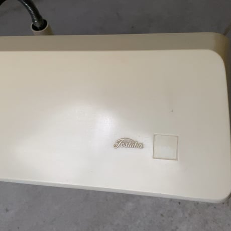 TOSHIBA  70s オールド東芝デスクランプ 手元灯 ブラックレザー調ファブリック+豆球ランプ台座+プラシェード ヴィンテージランプ レトロ家電  東京芝浦電気株式会社  完品範疇