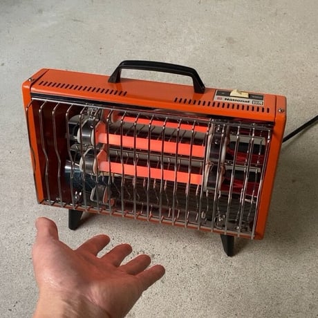National ナショナル  とても小さい電気ストーブ  幅約31cm オレンジ  スチール  ヴィンテージストーブ  実動品