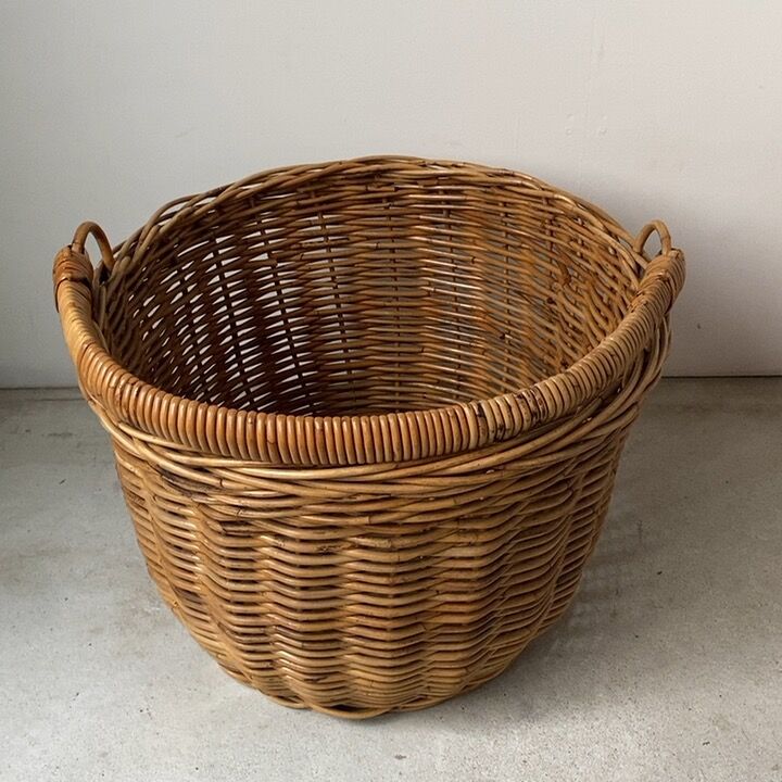 ラタン製巨大ワンハンドルランドリーバスケット48cm ラタン製巨大ワンハンドルランドリーバスケット48cm