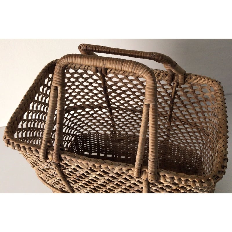 アンティーク カゴバッグ 縦型 大きめ 無傷 完品 編み方に変化があり