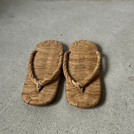 竹皮草履（たけかわぞうり）未使用品  日本の伝統的な履物 わらじ せった ぞうり サンダル 竹工芸  在庫9点