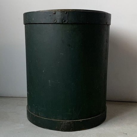 barrels & kegs バレル&ケグス 酒樽 ビア樽 筒型ボックス 古い箱 イギリスアンティーク london