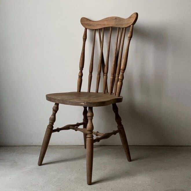 ヴィンテージウインザーチェア 無塗装ブナ材無垢 木の椅子 スピンドル 