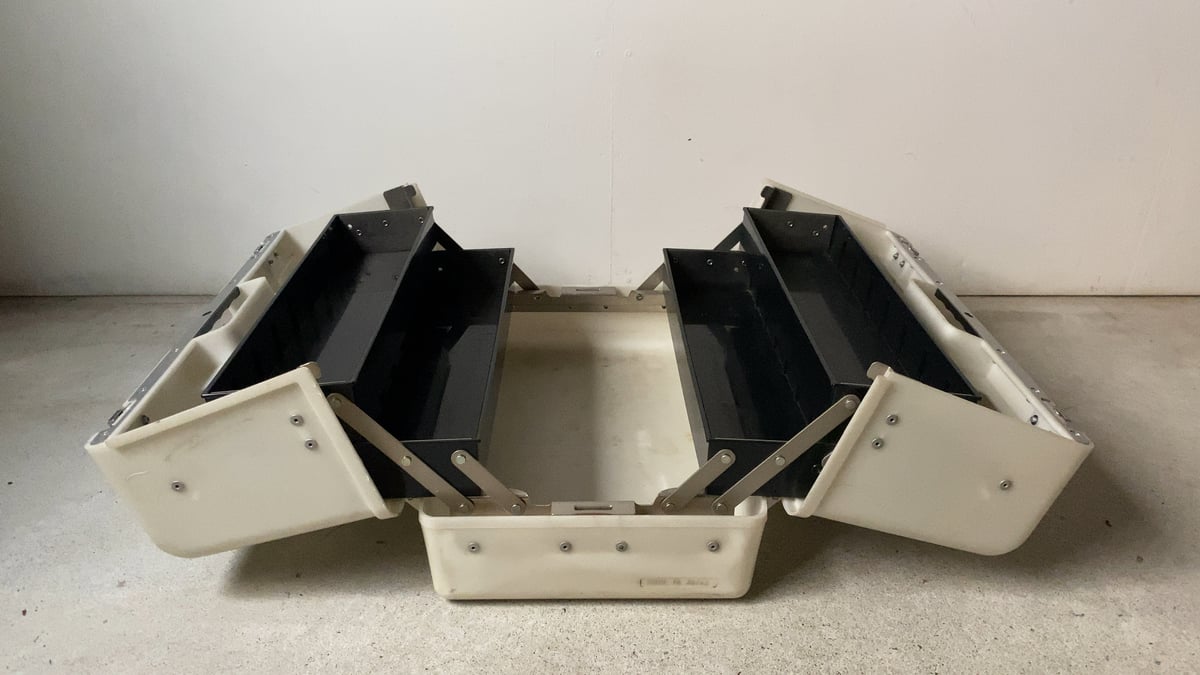 KTC ケーティーシー オールドツールボックス 白/黒 両開き 古い工具箱