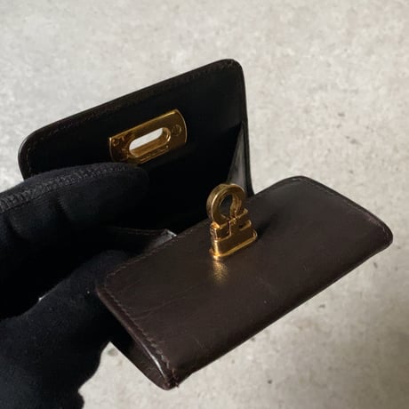 Salvatore Ferragamo サルヴァトーレ フェラガモ  ガンチーニ  レザー コインケース  ダークブラウン/ゴールド金具  中古良品