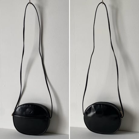 VALENTINO オールドヴァレンチノのミニミニショルダーバッグ 幅約19cmの小さめポシェット ヴィンテージバレンチノ