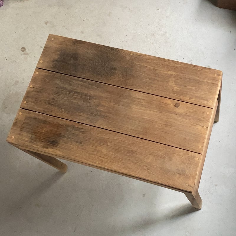 サイドテーブル レトロ 古家具 古材 ラワン天板 無垢材 木製 カフェ アンティーク コーヒーテーブル 無塗装 ラワン無垢材 小ぶり