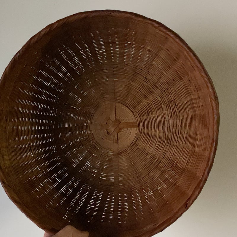 古い竹編の飯籠 めしかご 蓋付き竹籠 幅約31cm わずかな目飛びはある