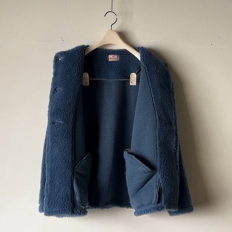 mao made  マオメイド  モックネックノーカラーボアジャケット  もこもこ いつものモックネックジャケット スモークブルー　中古極美品
