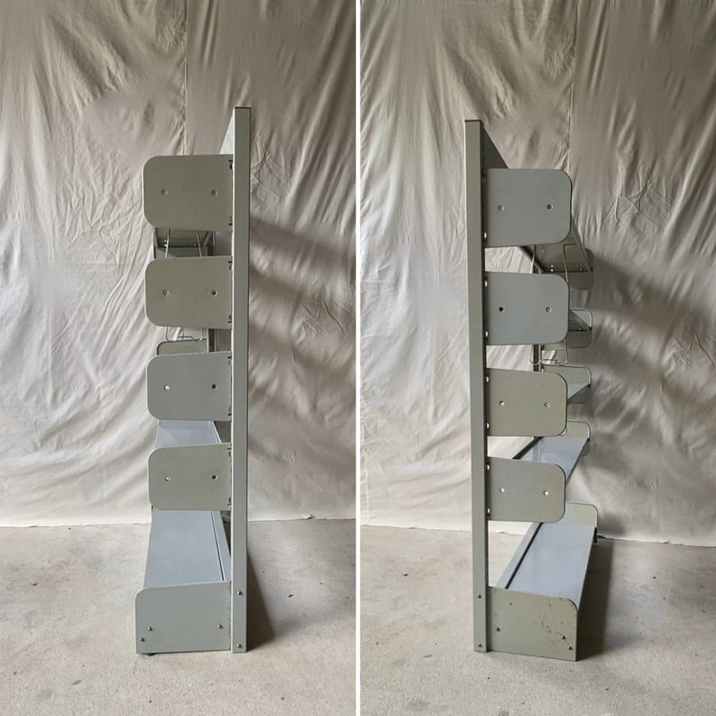 鉄製 スチール 書類 ラック インテリア アンティーク ビンテージ 126cm幅 昭和レトロ アイアンラック 飾り棚 店舗什器 陳列棚