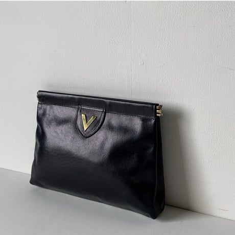 VALENTINO オールドヴァレンチノ レザークラッチバッグ ブラック 幅約25cmの小さめインバッグ  化粧ポーチ ヴィンテージバレンチノ 美品