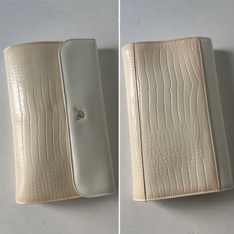 Courreges クレージュ  80sオールドクレージュ フラップ型クラッチバッグ クロコ型押し合皮 銀ロゴ 中古良品
