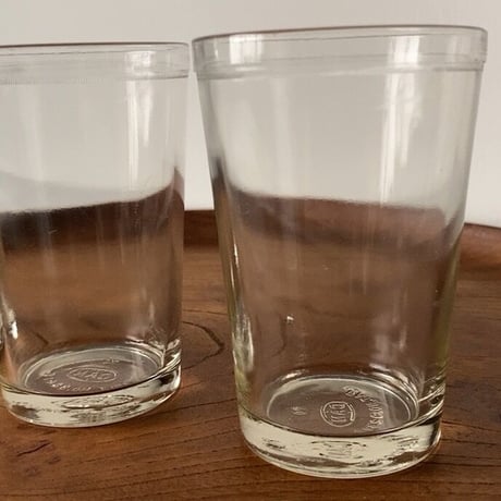 古いガラスコップ  8個セット  島田硝子70 CAN 刻印 アンカーグラス 高さ約10.3cm  極小鎬紋ライン 昭和前期 ヴィンテージグラス 気泡硝子 ゆらゆらガラス 美品
