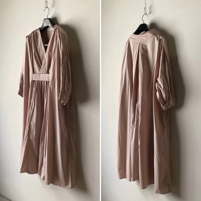 UNIVERSAL TISSU ユニバーサルティシュ シルキータイプライター タック  