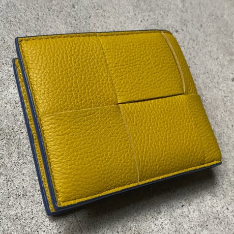 BOTTEGA VENETA ボッテガヴェネタ ビッグイントレチャート バッファローレザー シボ型押しレザーコンパクトウォレット ミニ財布 マスタード/パープル 2023年製 極美品 箱有