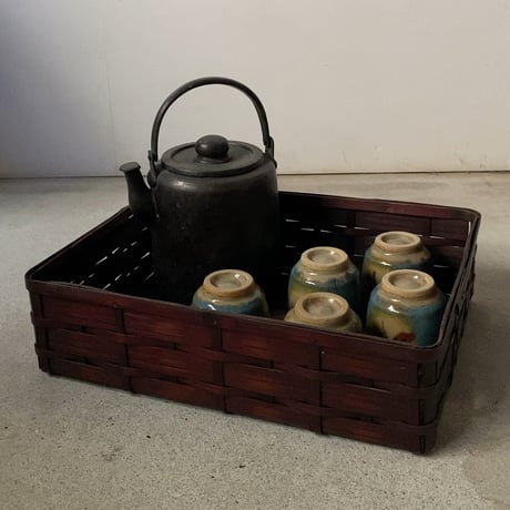 古い竹の平籠  ひしぎ編み 古作工芸品 手仕事 赤竹 中型道具箱 茶器入れ 茶籠 編み籠 良品
