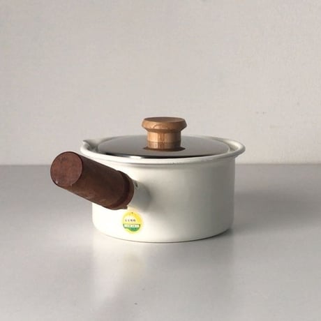 Noritake ノリタケ   ヴィンテージ 琺瑯(ホーロー) 片手鍋  ミルクパン  木製無垢持ち手  ホワイト ほぼデッドストック 未使用品