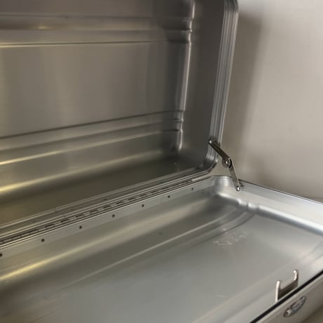 ZERO HALLIBURTON ゼロハリバートン  青ハリ アオハリ ヴィンテージ アタッシュケース 3桁ダイアルロック アルミケース  カメラケース 中古美品範疇