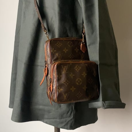 LOUIS VUITTON  ルイヴィトン ミニアマゾン  旧アマゾン  モノグラム  エクレールファスナー レザー摘み付  1970年代  ヴィンテージヴィトン オールドヴィトン 中古美品