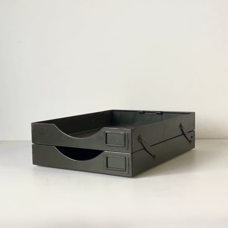 カカシ ヴィンテージ スチール製2段トレー 書類トレー 書類ケース ミリタリーグリーン ダークグリーン 鉄のトレー アンティーク文具 ジャパンヴィンテージ 良品