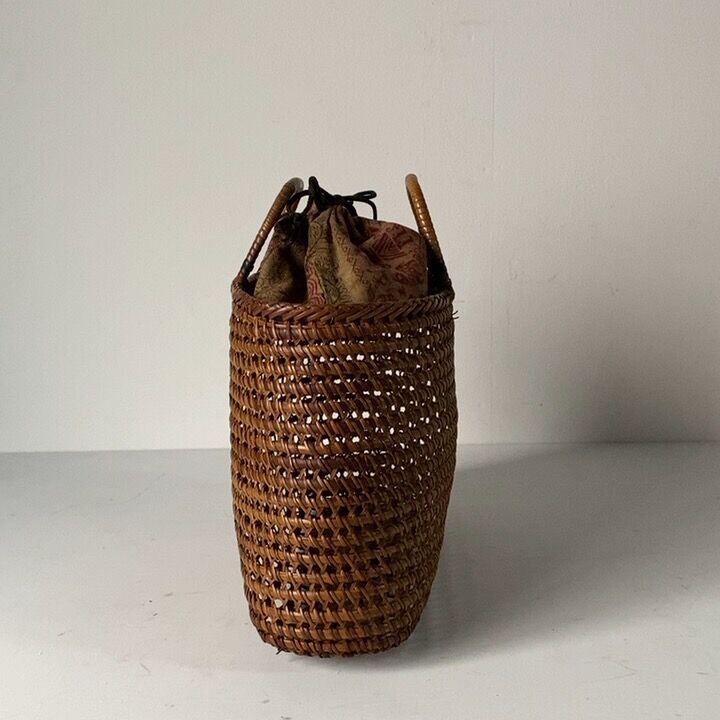 お値引き中！ヴィンテージ 木の蛇腹カゴバッグ　美品 お値引き中！ヴィンテージ 木の蛇腹カゴバッグ 美品 - メルカリ