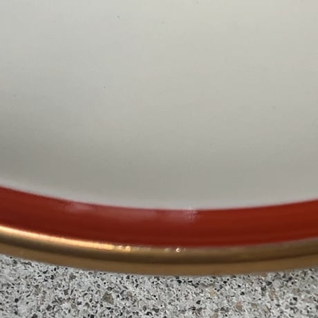名古屋陶芸 カップ＆ソーサー　ボルドーと金彩のシンプルデザイン ハンドペイント  ヴィンテージコーヒーカップ 美品  1客の価格(ストック3客有)