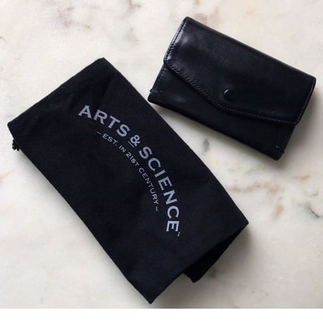 ARTS&SCIENCE アーツ& サイエンス  4ポケットショートパース  ブラック  レザー  布袋付属  中古