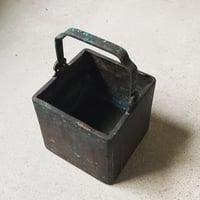 古い持ち手付銅器  手炉 手炙り 炭入れ コンロ 茶道具 赤銅 古銅 花器 幅約13.5cm