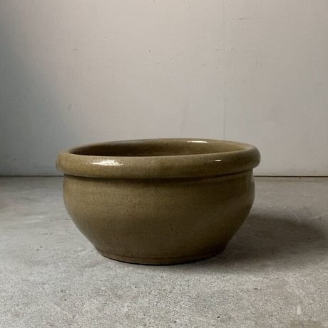 古いこね鉢27cm  民藝鉢  昭和期 古甕 大瓶 メダカ鉢 睡蓮鉢 ガーデニング ビオトープ ハス 水栽培  黄瀬戸 焼物  ニュウあり水漏れなし