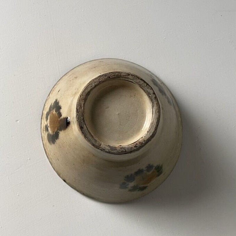 古琉球 やちむん 4.5寸マカイ 古作 登窯 犬の足跡模様 呉須と飴釉の2色