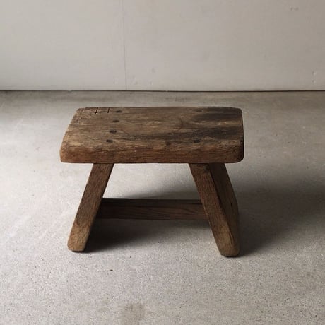 アンティーク木製作業椅子(スツール)　踏み台・花台・店舗備品・撮影小物