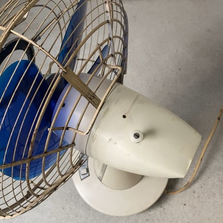 Toshiba 東芝  東京芝浦電気  ヴィンテージ扇風機 ランプ付き 一体型ライト 近未来デザイン 1960s タワー型ランプ レトロ家電 希少 幻の逸品 稼働品 良品　A(ホワイト)