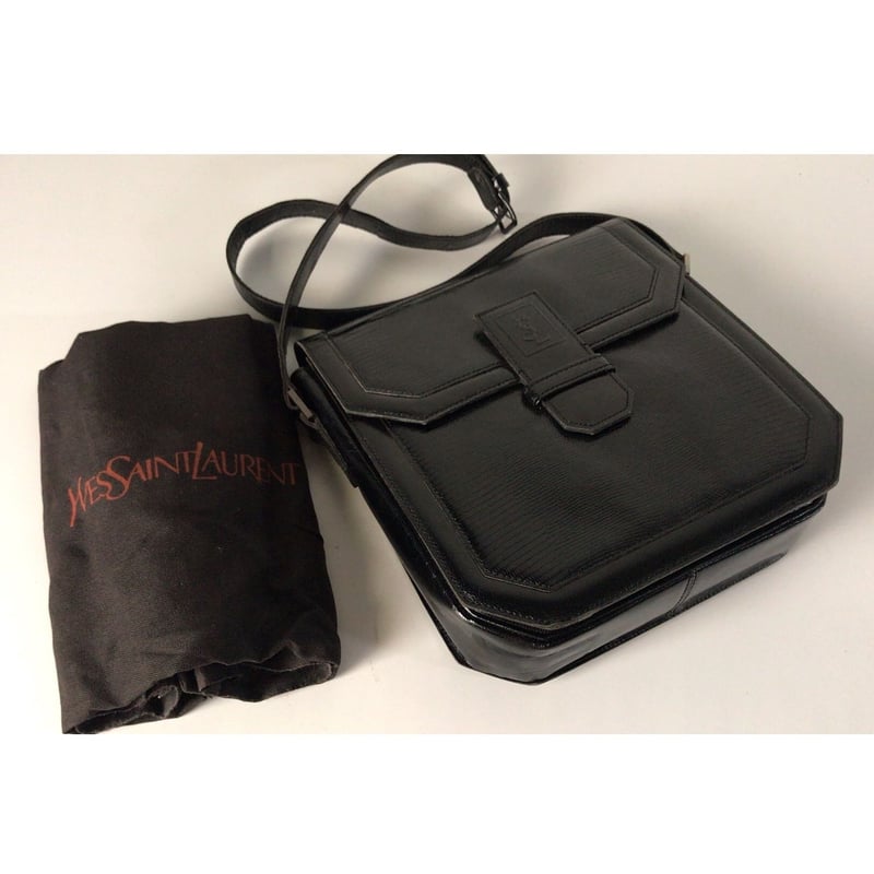 美品 Yves Saint Laurent レザー ショルダーバッグ 黒 型押し