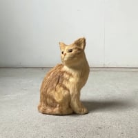 1970年代大丸販売品 猫の置物 リアルファー 茶虎 ヴィンテージドール 人形 剥製級のリアルさ  珍品