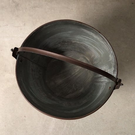 銅のバケツ   昭和初期   持ち手＝銅の平持ち手  完品  ヴィンテージバケツ