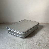 アルミ製パンケース  業務用 蓋付きアルミケース 洋菓子屋 店舗什器 道具箱 長年使われたアルミボックス 中古品  ※在庫7個有り