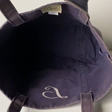 LLBean (エルエルビーン) 現行モデル ソリッド ボート&トート ミディアム トート ネイビー単色(ナス紺)  モノグラム(T) トートバッグ 鞄  made in usa