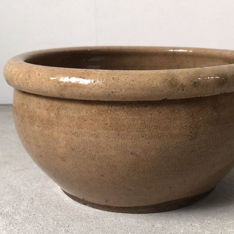 古いこね鉢　小さめメダカ鉢 睡蓮鉢  幅約27cm   アンティークポット　黄瀬戸 古瀬戸 民藝 古民藝