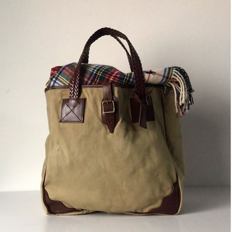 RALPH LAUREN  ラルフローレン   ウール100%  大判ストール  ひざ掛け 膝掛け  肩掛け マフラー  タータンチェック 赤/白  好配色  POLO ポロ  中古良品