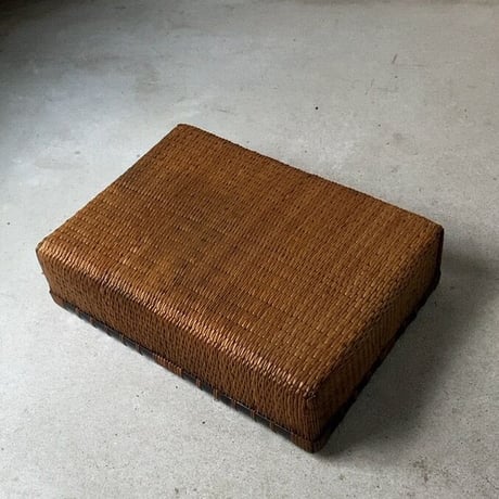 縁有り小型柳行李  平箱 幅約45cm 道具箱 ヤケ感良好 古い工芸品 古民藝 古道具