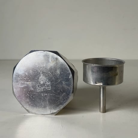 BIALETTI ビアレッティ モカエキスプレス 3カップ 直火式 コーヒーメーカー エスプレッソメーカー マキネッタ 永久定番 1977年製 ヴィンテージ クルジナッロ工場製 下段マーク 中古良品