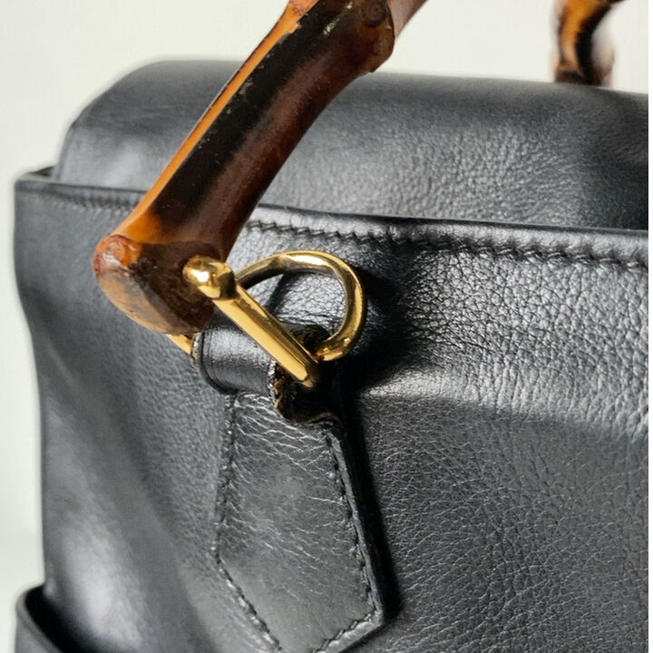 GUCCI オールドグッチ バンブーレザーバッグ 2wayショルダー付き GUCCI オールドグッチ バンブーレザーバッグ 2wayショルダー付き
