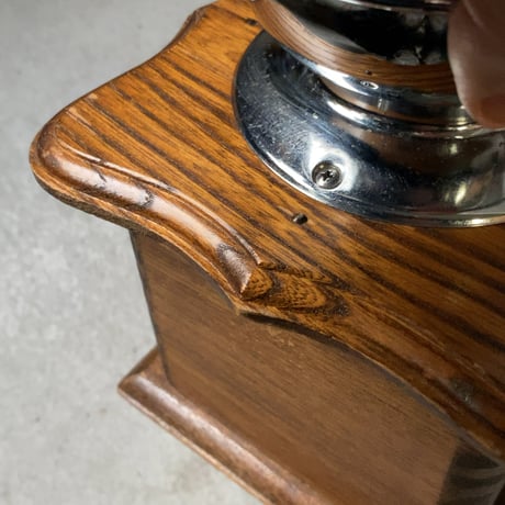 KONO コーノ コーヒーミル F301 エンブレム刻印無しタイプ 旧モデル 木製珈琲ミル グラインダー クラシックキッチンツール 美品
