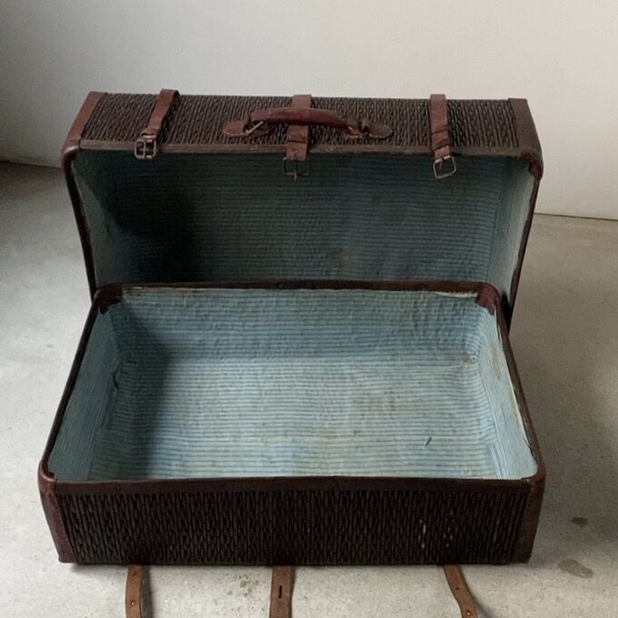 昭和初期 古い柳行李のトランク レザーバンド/レザーハンドル/レザーネームホルダー 付属品有り