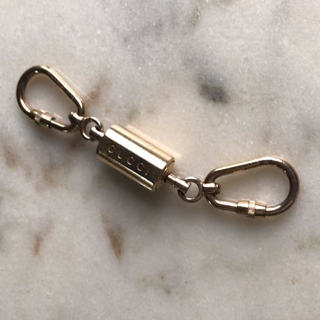 GUCCI グッチ    ロゴ入りWキーリング(キーホルダー)ゴールドゴールド ゴールド  中古