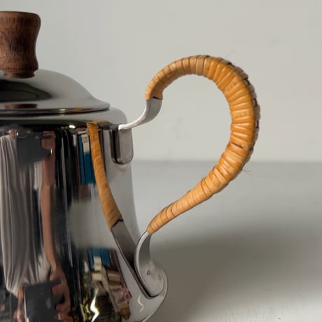 YUKIWA ユキワ  ナポレオンケトル　0.6L ステンレス ミニポット 薬缶 急須 茶器 藤巻 木製無垢摘み 美品範疇